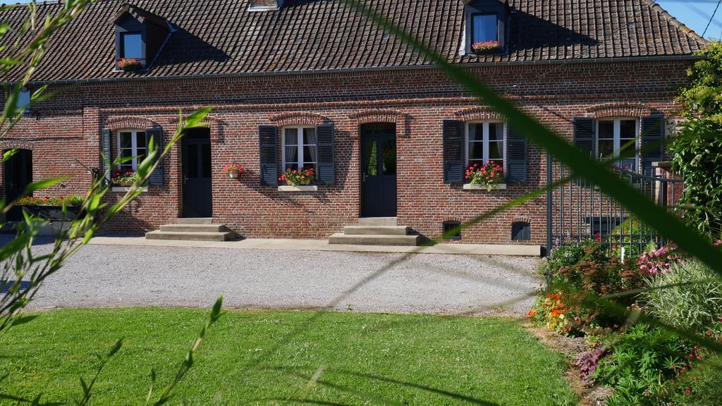 Chambres D'Hotes La Ferme Du Scardon Neufmoulin Eksteriør bilde